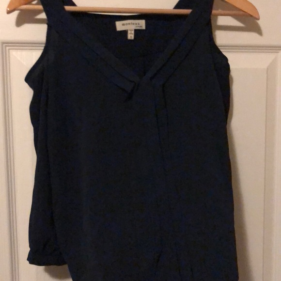 NWOT Open shoulder blouse - Picture 4 of 6